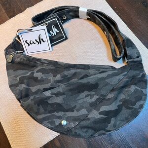 NWT Sash Camouflage Crossbody Bag